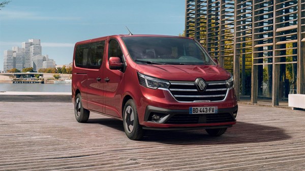 RENAULT TRAFIC PASSENGER već od 19.990€